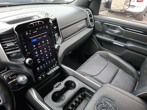 Used 2020 RAM 1500 Laramie image 26