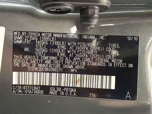 Used 2011 Toyota Sienna XLE FWD image 21