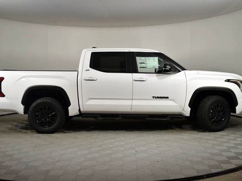 New 2026 Toyota Tundra SR5 AWD/4WD image 4
