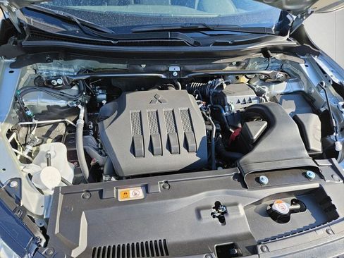 New 2026 Mitsubishi Eclipse Cross LE AWD/4WD image 31