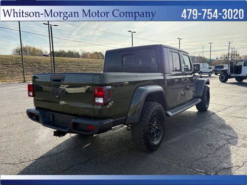 Used 2021 Jeep Gladiator Sport image 6