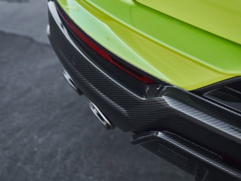 Used 2024 Lamborghini Urus Performante AWD/4WD image 23