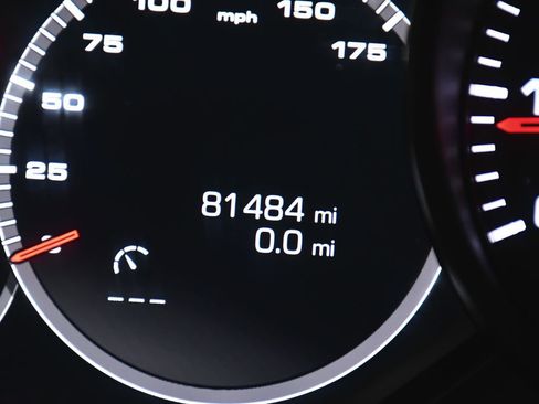 Used 2021 Porsche Cayenne image 22