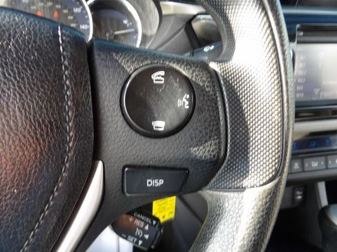 Used 2016 Toyota Corolla LE FWD image 27