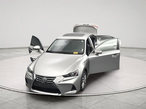 Used 2019 Lexus IS 300 w/ Accessory Package 2 image 28