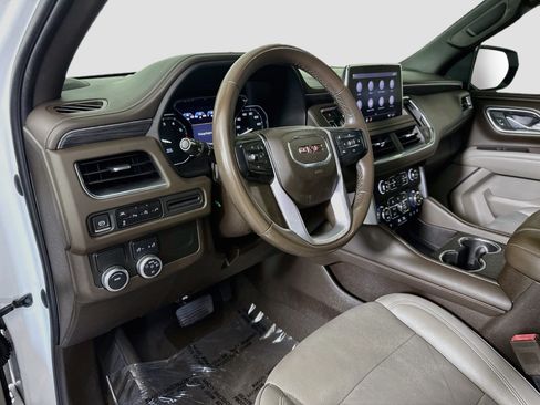 Used 2021 GMC Yukon SLT RWD image 23