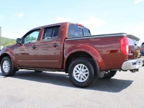 Used 2016 Nissan Frontier SV AWD/4WD image 12