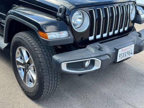 Used 2021 Jeep Wrangler Unlimited Sahara w/ Cold Weather Group AWD/4WD image 16
