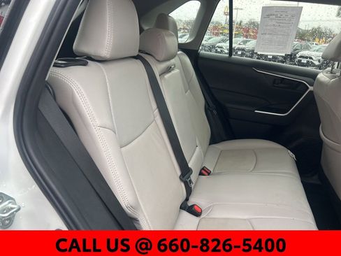 Used 2024 Toyota RAV4 LE image 8