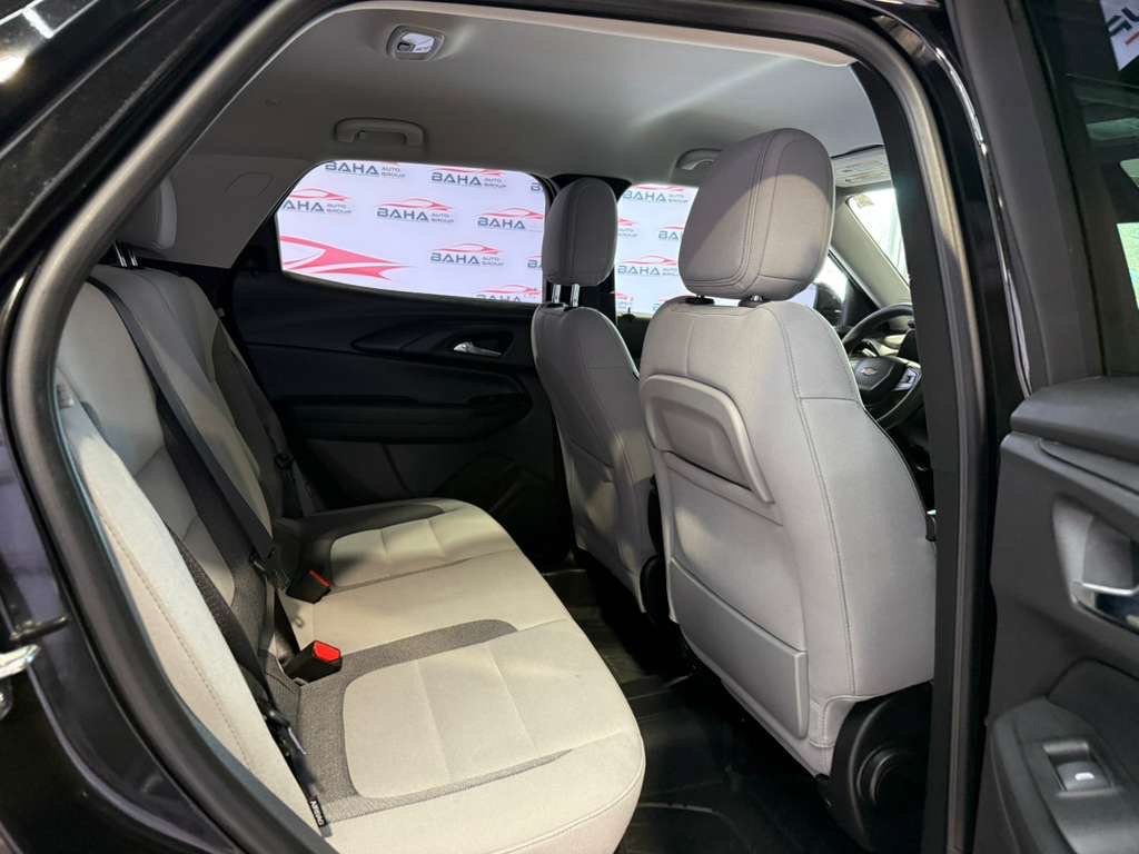 Used 2024 Chevrolet TrailBlazer LT w/ Driver Confidence Package AWD/4WD image 38