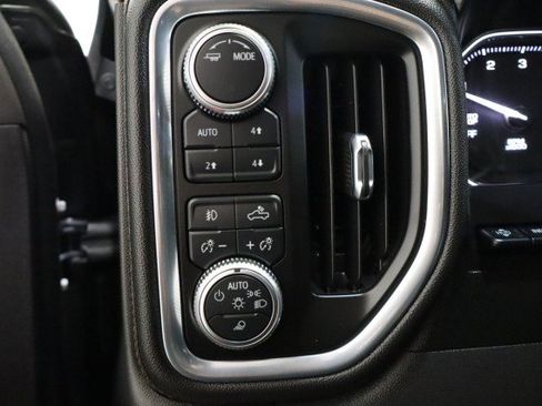 Used 2021 GMC Sierra 1500 AT4 w/ AT4 Premium Package AWD/4WD image 41