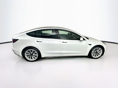 Used 2023 Tesla Model 3 Standard Range RWD image 10