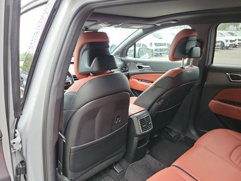 Certified 2024 Kia Sportage SX FWD image 17