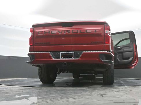 Used 2021 Chevrolet Silverado 1500 Custom w/ LPO, Dark Essentials Package image 31