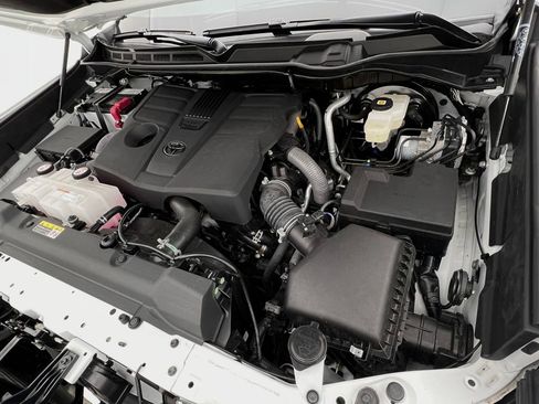 Used 2024 Toyota Tundra SR5 image 30