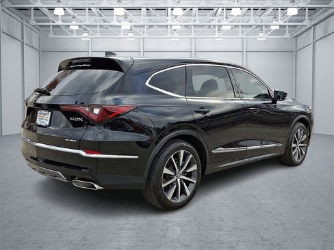 Used 2025 Acura MDX w/ Technology Package image 5