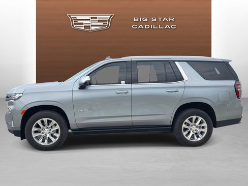 Used 2024 Chevrolet Tahoe Premier RWD image 2