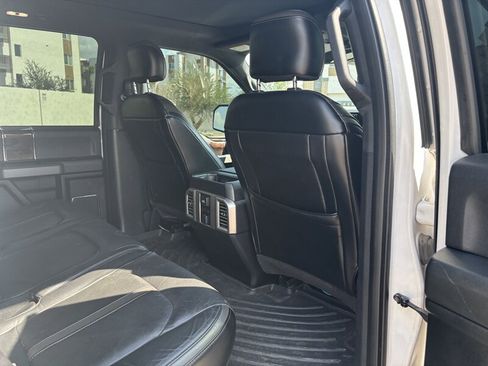 Used 2015 Ford F150 Platinum w/ Equipment Group 701A Luxury AWD/4WD image 35