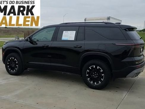 Used 2026 Chevrolet Traverse Z71 AWD/4WD image 6