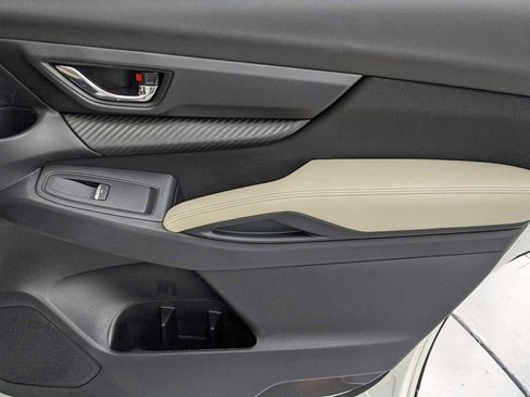 Certified 2025 Subaru Ascent Premium image 27