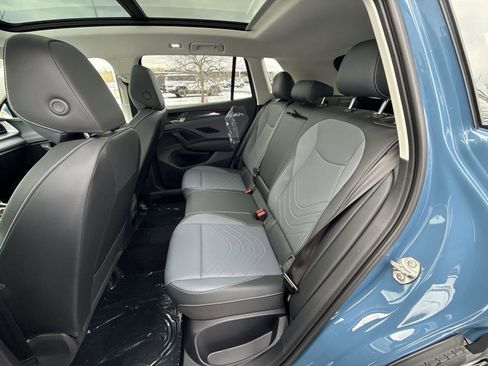 New 2026 Volkswagen Tiguan SE image 24