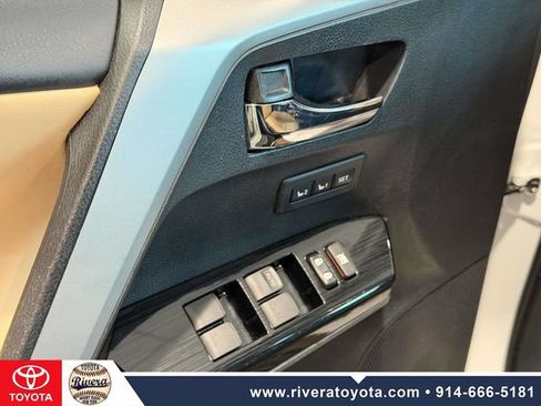 Used 2016 Toyota RAV4 Limited w/ Advanced Technology Package AWD/4WD image 9