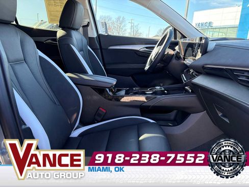 Used 2024 Buick Envision Sport Touring image 21