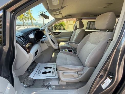 Used 2015 Nissan Quest SV FWD image 29