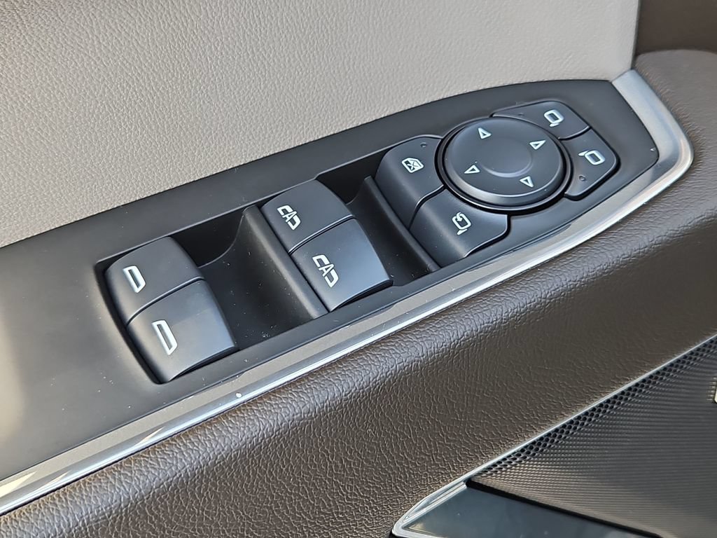 Used 2024 Chevrolet Silverado 1500 LTZ w/ LTZ Premium Texas Edition RWD image 12