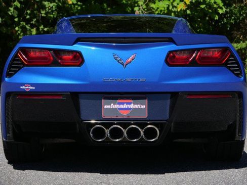 Used 2015 Chevrolet Corvette Stingray Coupe w/ 2LT Preferred Equipment Group RWD image 8