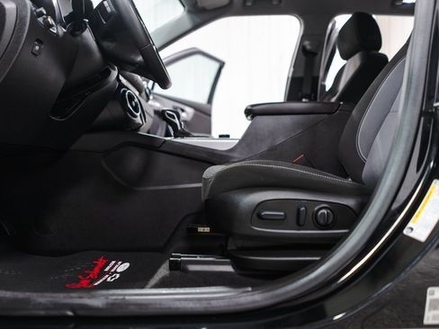 Used 2024 Chevrolet Blazer LT w/ Convenience Package image 26