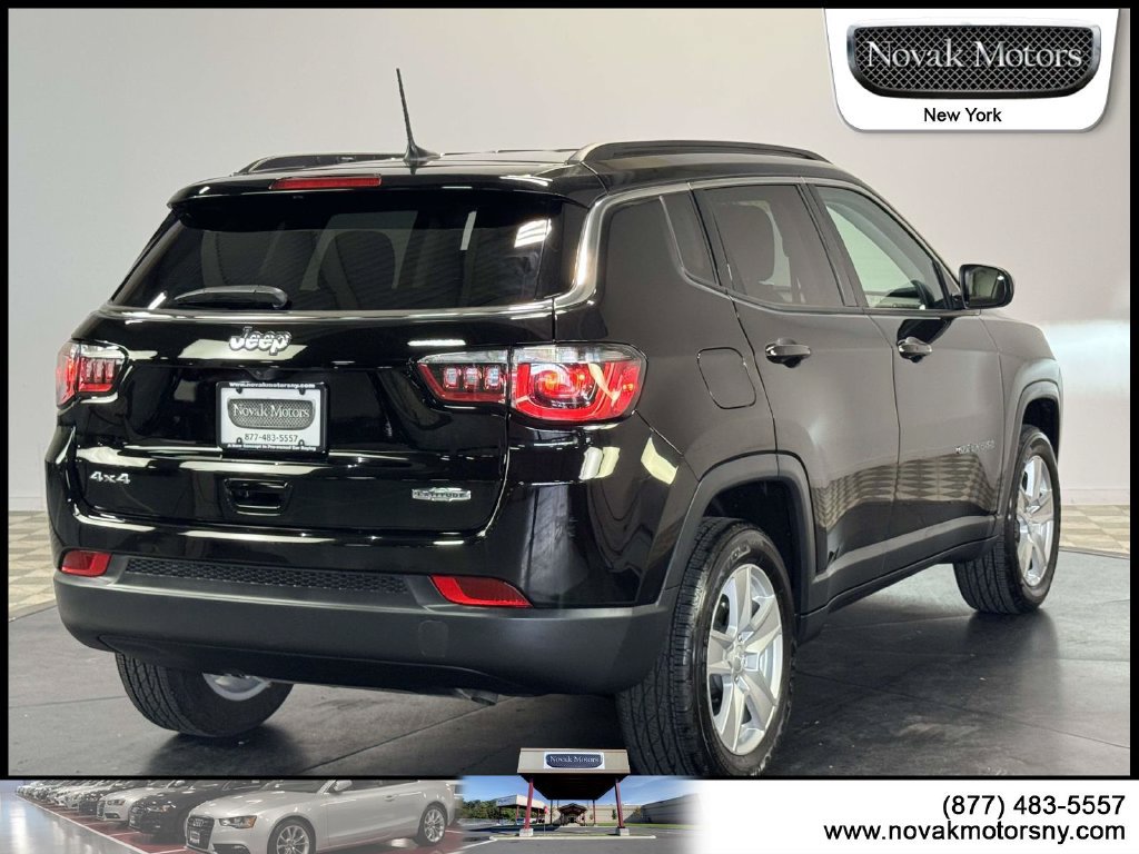 Used 2022 Jeep Compass Latitude AWD/4WD image 8