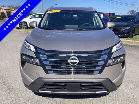 Used 2024 Nissan Rogue SL FWD image 9