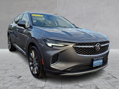 Certified 2022 Buick Envision Avenir w/ Technology Package II image 2