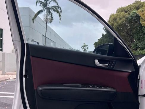 Used 2017 Kia Optima LX w/ Value Package image 21