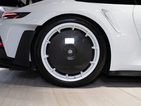 Used 2025 Porsche 911 GT3 RS RWD image 47
