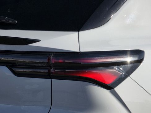 New 2026 Chevrolet Equinox EV LT w/ LPO, Blackout Package image 11