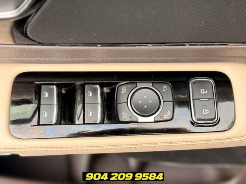 Used 2021 Lincoln Aviator Reserve w/ Class IV Trailer Tow Package AWD/4WD image 14
