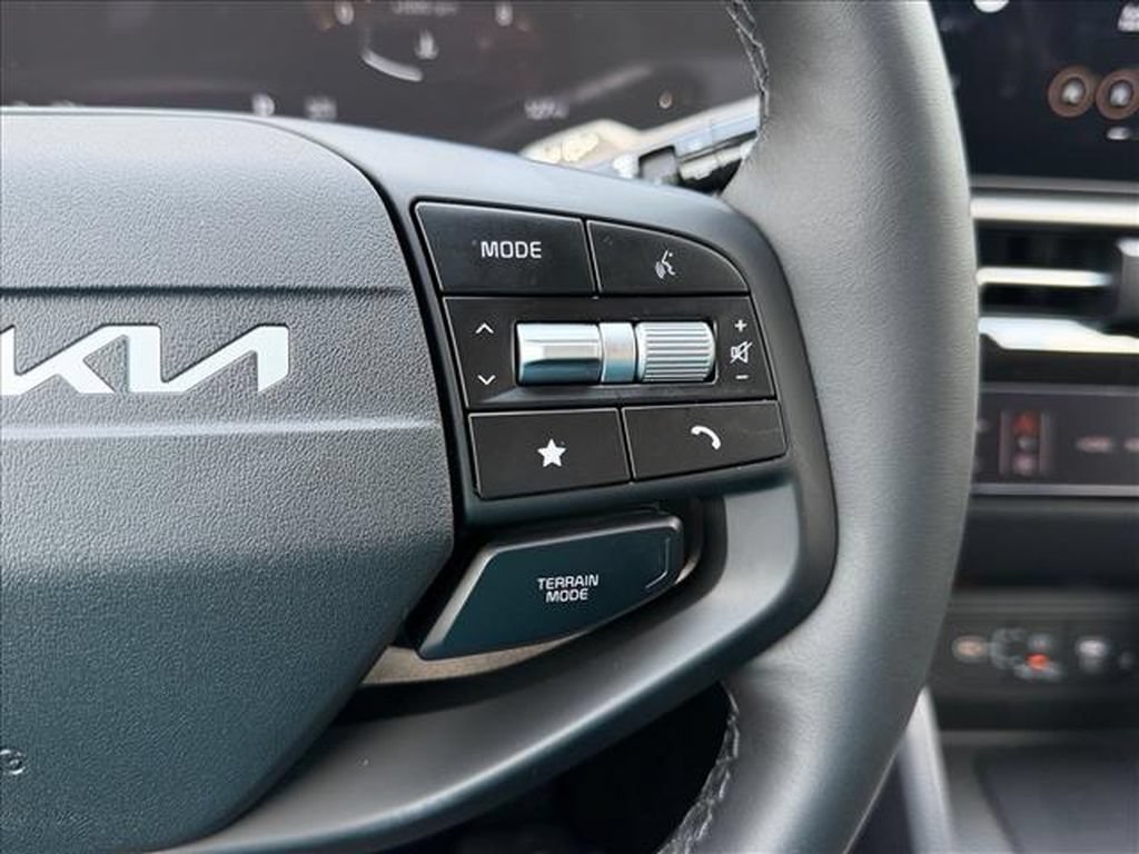 New 2026 Kia Sportage SX FWD image 23
