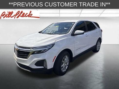 Used 2022 Chevrolet Equinox LT image 2
