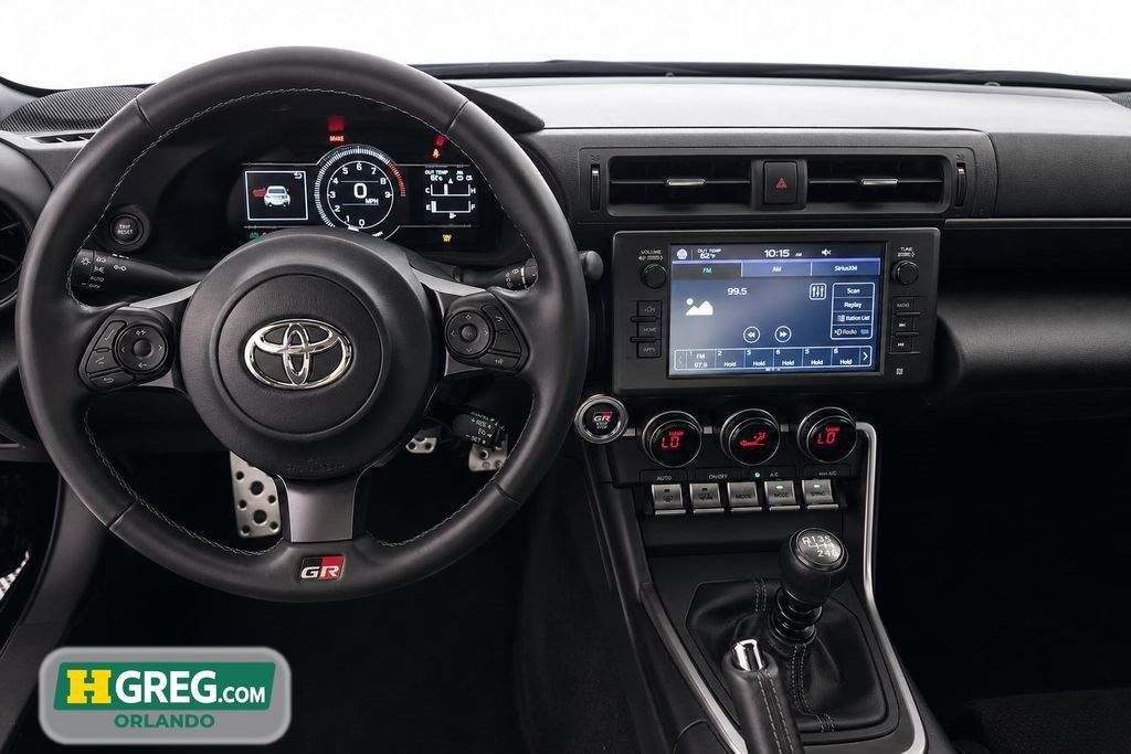 Used 2022 Toyota GR86 Premium RWD image 11