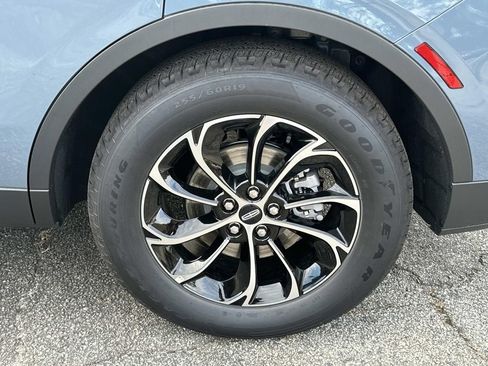 New 2026 Lincoln Nautilus Premier w/ Equipment Group 102A image 20