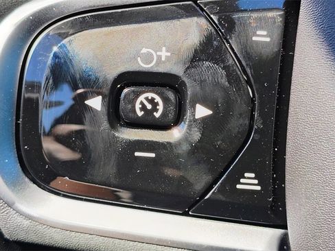 New 2026 Volvo XC90 B6 Plus w/ Protection Package image 15