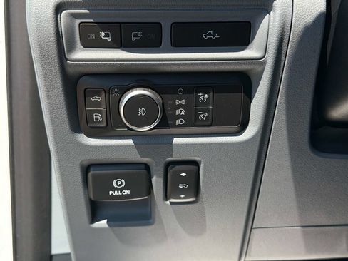 Used 2021 Ford F150 Lariat w/ Equipment Group 502A High AWD/4WD image 33