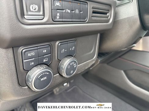 Used 2023 Chevrolet Tahoe RST image 11