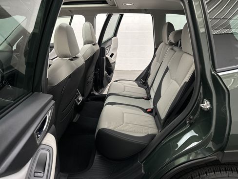 Used 2023 Subaru Forester Premium AWD/4WD image 21