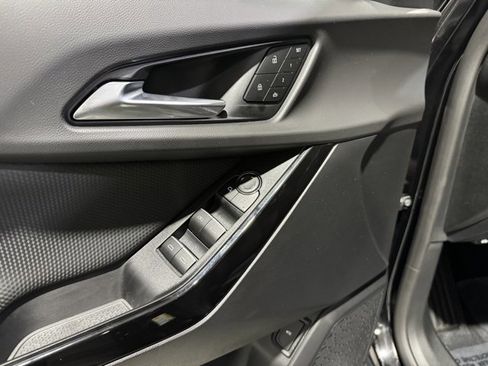 New 2026 Chevrolet Equinox RS w/ Convenience Package III image 6