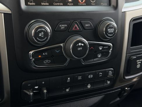 Used 2013 RAM 2500 Big Horn AWD/4WD image 23