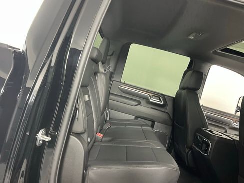 Used 2024 GMC Sierra 2500 SLT w/ SLT Premium Package image 31