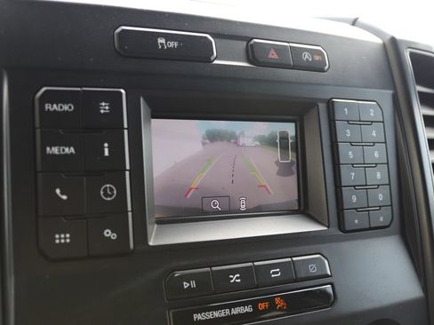 Used 2019 Ford F150 XL w/ Equipment Group 101A Mid AWD/4WD image 7